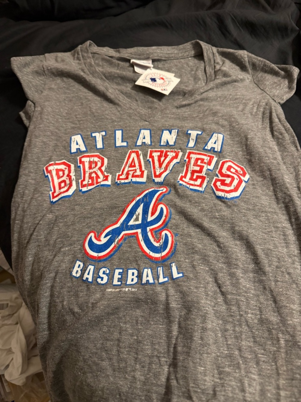 MLB Atlanta Braves Gray Short Sleeve Tee with Red & Blue Logo